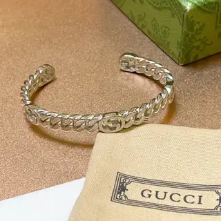 Gucci bracelets exclusive old series thickened and widened unique charm new bracelets with
