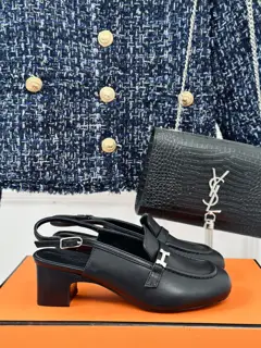 Hermès Spring/Summer Slippers