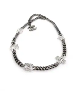 Chanel black streaky necklace