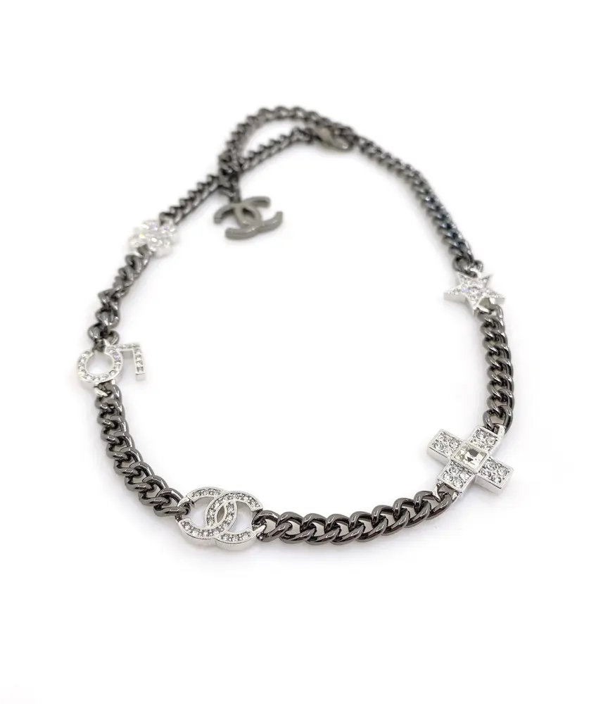Chanel black streaky necklace