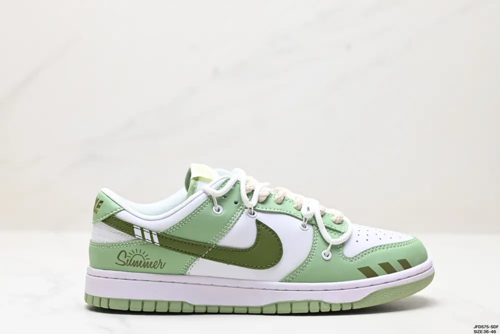 Nike DUNK LOW Dunk Series Retro Low-top Casual Sports Skateboard Shoes DV0831-105