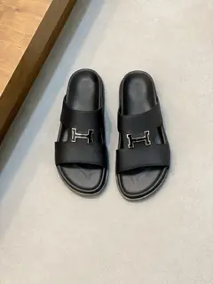 Hermès slippers