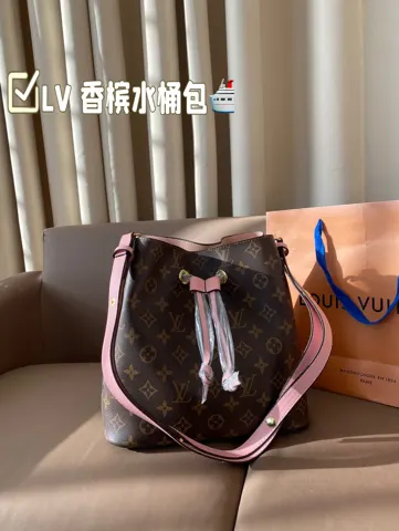 Louis Vuitton Bucket Bag