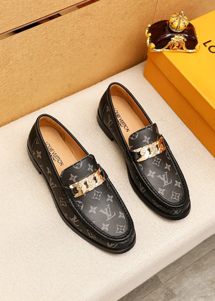 Louis Vuitton casual leather shoes