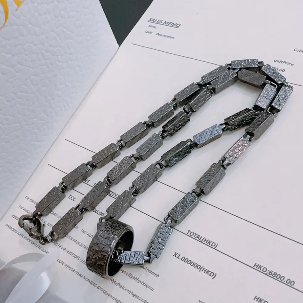 DIOR New Dior necklace Original goods New counter model