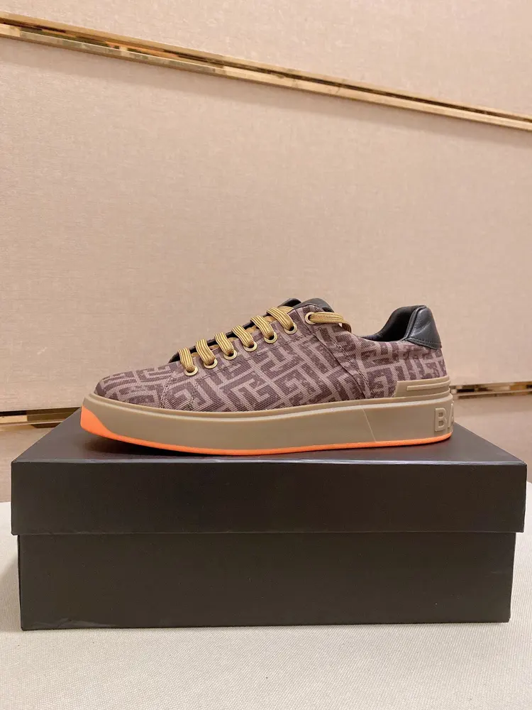 Balmain men’s slip-on sneakers