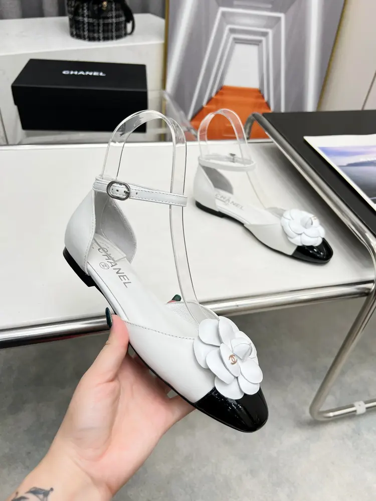 Chanel sandals series