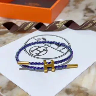 Hermès bracelet Bracelets are a real test of the craftsmanship of the craftsman. To ensure