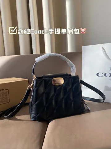 COACH Shoulder Bag