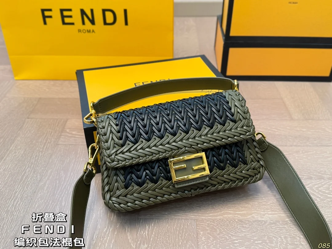 Fendi Baguette
