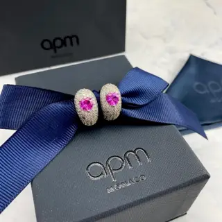 Apm monaco thick pink full diamond pear-shaped small earrings