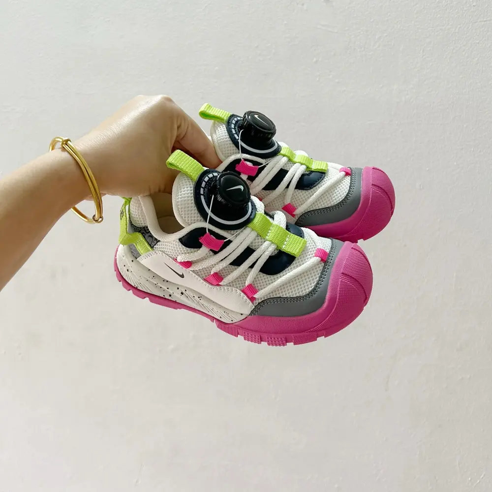 Nike anti-skid tire sole children’s hiking shoes