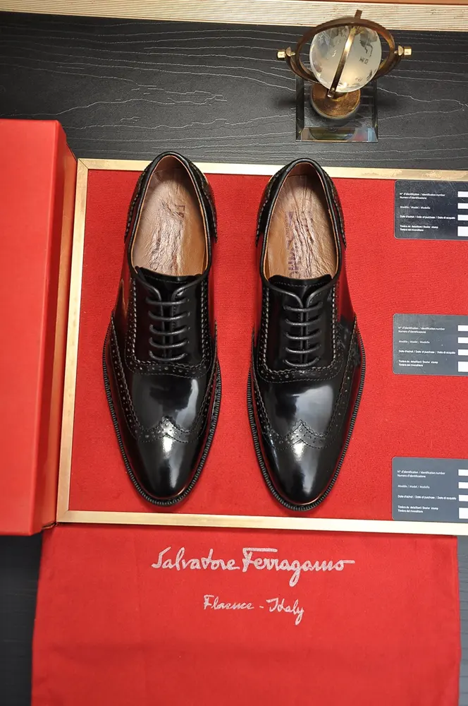 Salvatore Ferragamo casual formal men’s shoes Purchased from Hong Kong counters