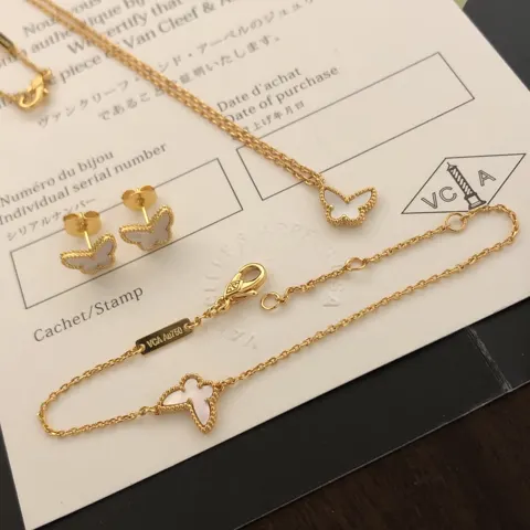 Van Cleef & Arpels Necklace Earrings Bracelet