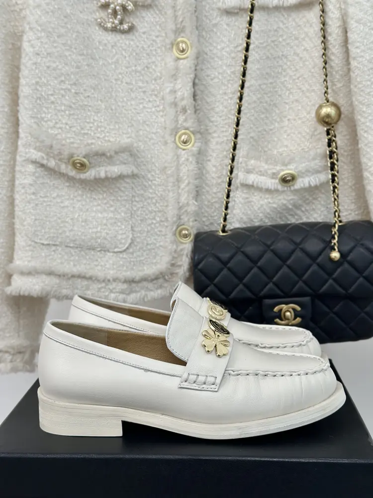 Chanel classic double C gold Shoes