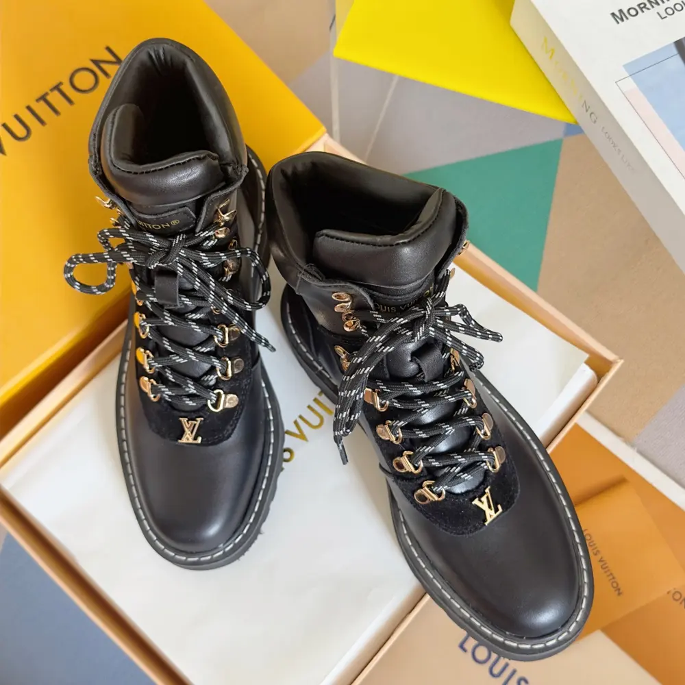 Louis Vuitton Martin boots lace-up ankle boots