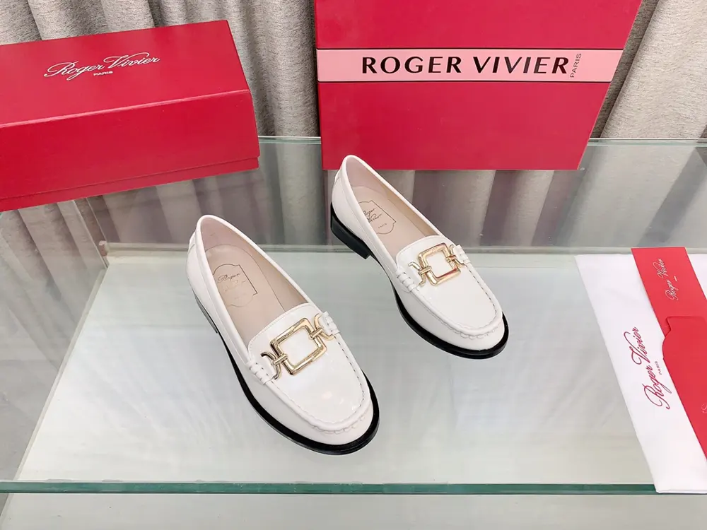 Roger Vivier classic square buckle loafers