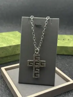 Gucci necklace
