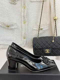 Chanel Double C Heart Buckle Pointed Toe Single Shoes Sandals Slippers Series