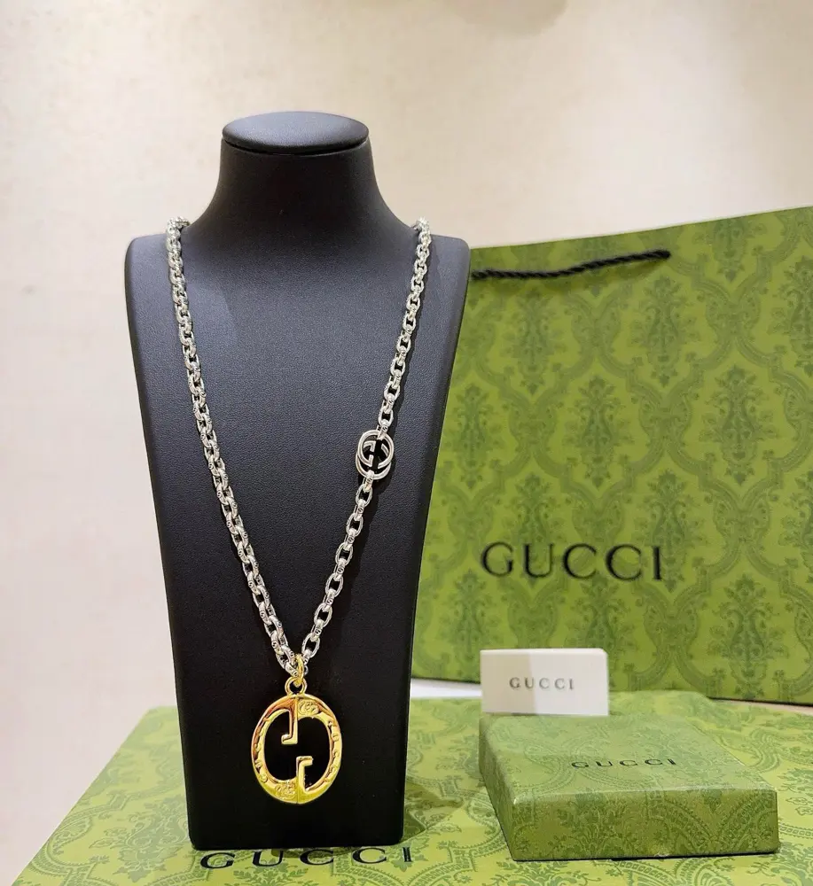 The latest Gucci necklace