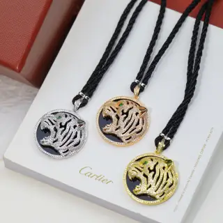 Cartier leopard necklace Cartier classic masterpiece