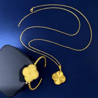 Van Cleef & Arpels Sweater chain Bracelet