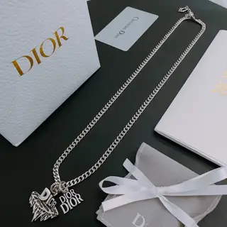 Dior vintage necklace for couples