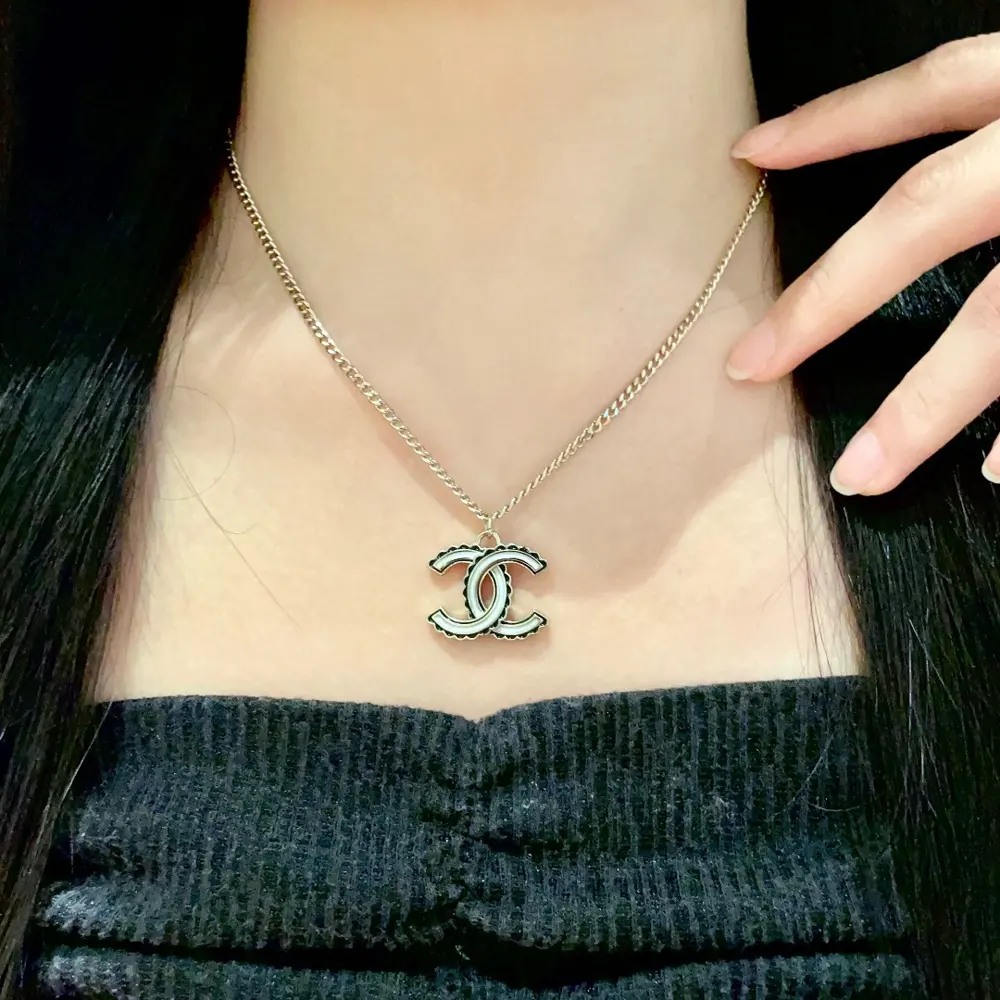 Chanel vintage necklace