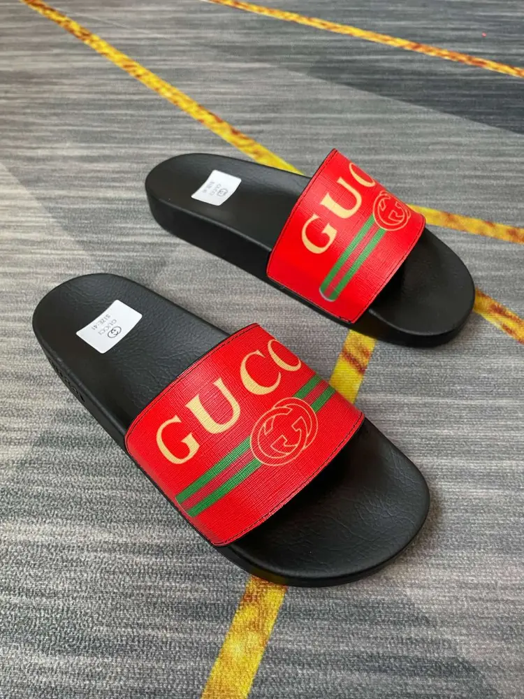 Gucci couple flip flops