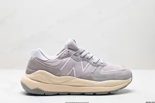 New Balance New Balance NB5740 series uses a variety of carefully selected high-quality M5740APB