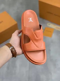 Louis Vuitton men’s slippers
