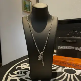 Chrome Hearts Classic Vintage Necklace Five-Star Flower Pendant