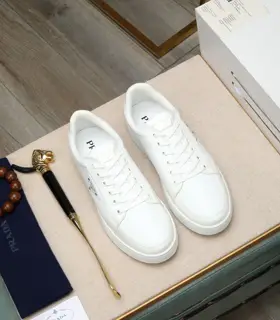 Prada casual sports shoes upper Italian imported calfskin breathable leather lining @