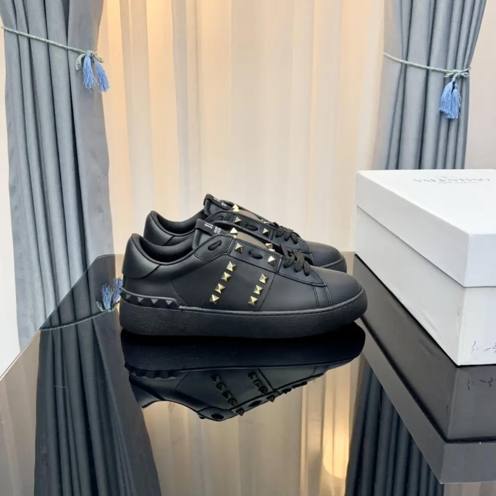 Valentino sneakers 21ss new lettered sneakers