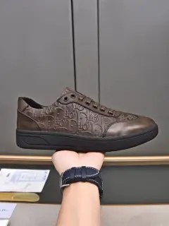 Dior casual shoes imported first layer cowhide embossed lining imported sheepskin lining