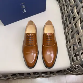 Dior Derby Shoes|Formal leather shoes with leather sole|Crafted with open-edge pearl