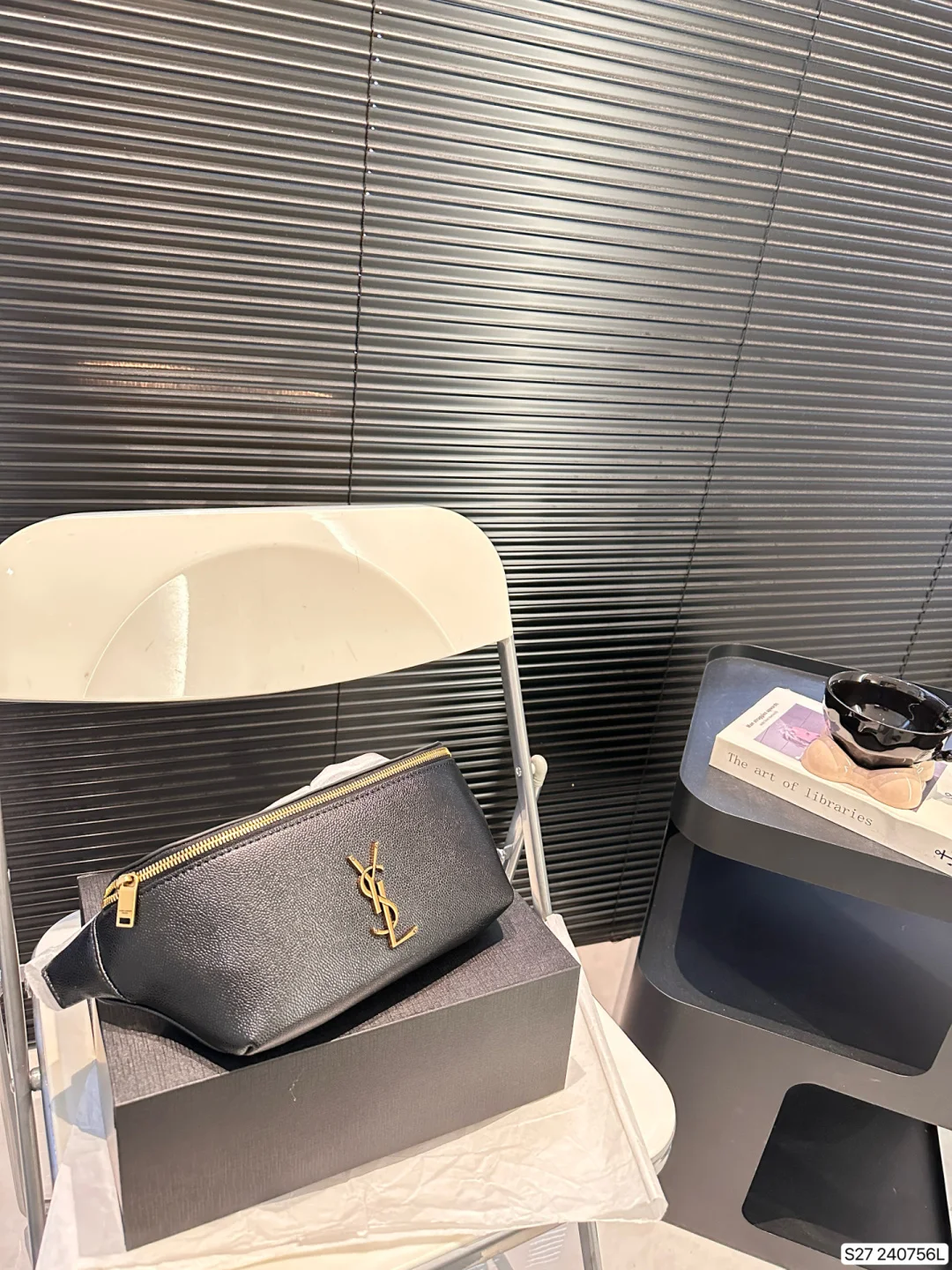 Yves Saint Laurent Bag