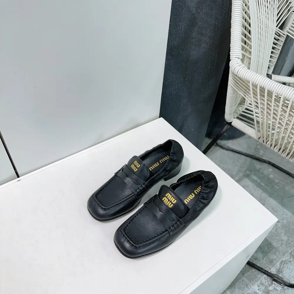 Miu Miu Miu 25 Spring/Summer new style lucky coin slip-on loafers Mary Jane ballet