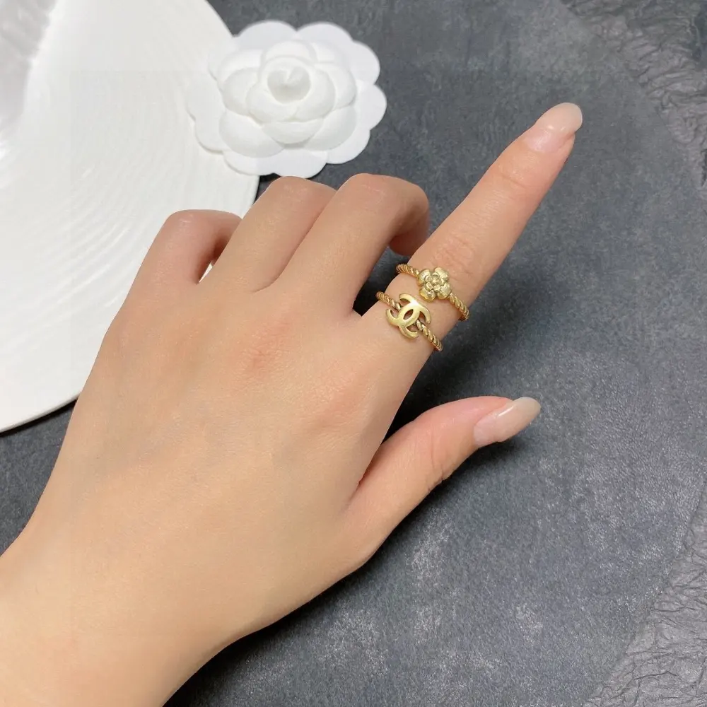 Chanel vintage double C ring set