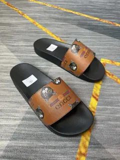Gucci couple flip flops
