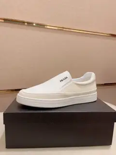 Prada casual fashion men’s shoes
