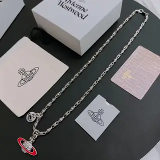 Vivienne Westwood Classic Large Saturn Necklace