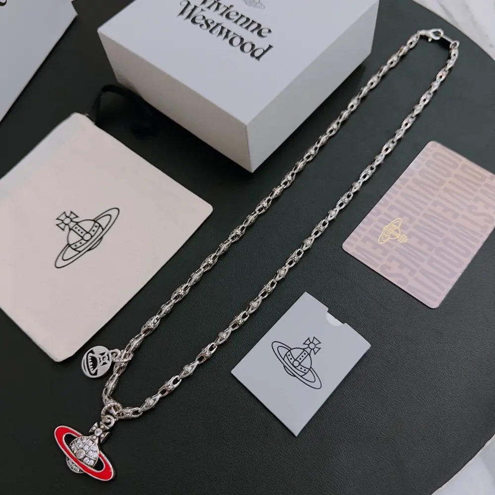 Vivienne Westwood Classic Large Saturn Necklace