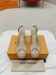 The classic Louis Vuitton stiletto has a smooth calfskin upper with a striking silver metal