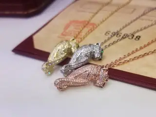 Cartier leopard full diamond necklace shipped Classic aristocratic style