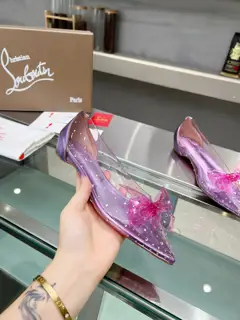 Christian Louboutin red-soled shoes‖ Limited edition worldwide