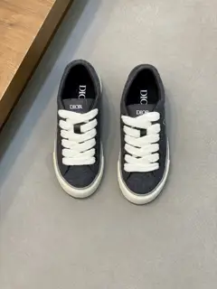 DIOR B33 series casual sports shoes skateboard shoes. Original purchase development and