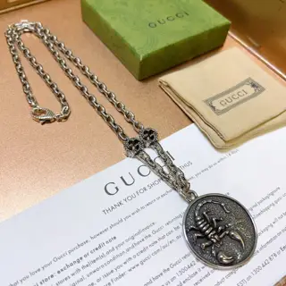 The latest Gucci necklace with a higher-end chain