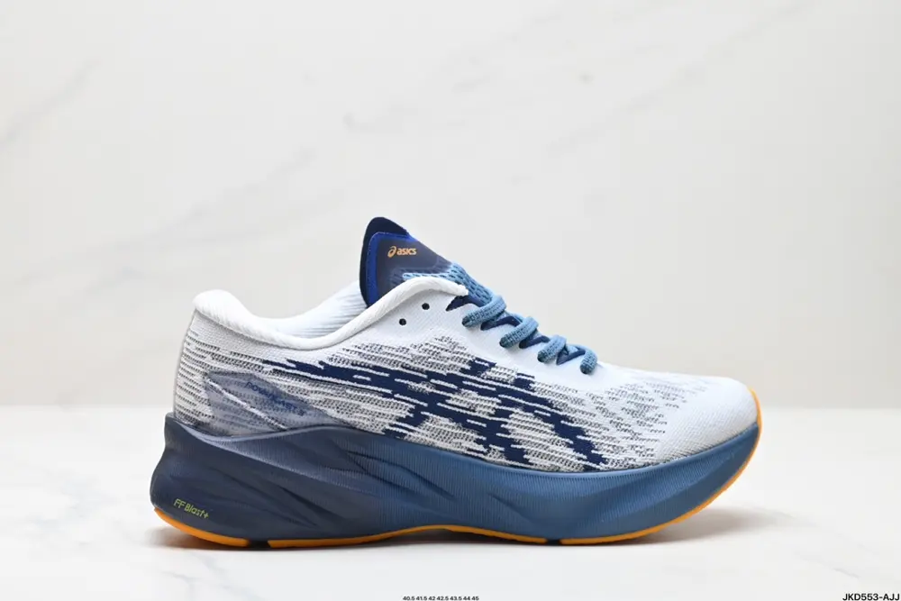 ASICS Novablast 3 platinum lightweight and comfortable fabric shock absorption non-slip 1011B458-500