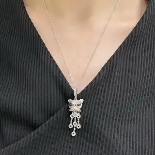 Qeelin dancing lion necklace has a very good meaning Customized according to 18K gold